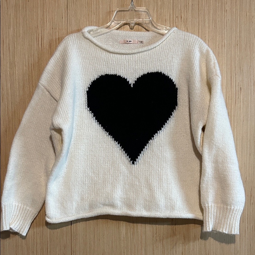Mi Ami Ivory Sweater with Bold Black Heart